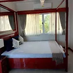 Ocean Breeze Resort