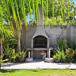 Mirka\'S Guest House