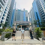 Rob\'S Ph Condo 420 Mivela Garden Residences