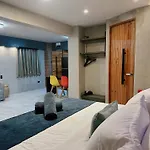 Blue Tulip - 4Mins From Mactan Airport