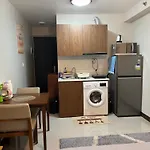 Seaview Condo Near Airport