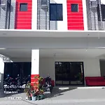 Yumsky Pension House And Beach Resort
