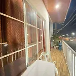 Toncil Homestay - Bed And Bath Near Anjo World