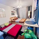 Cozy Pool And Seaview Condo In Cebu With Balcony Near Mactan Airport