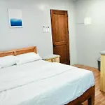 Dos Marias Tourist Inn
