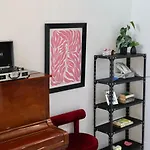 Soho-Style Loft - City Center With 4Br, Wifi And Gameroom