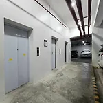 Elegant Studio With Balcony Unit 625 - 6Th Floor - Near Ateneo De Cebu - High Speed Internet - Northwoods Place