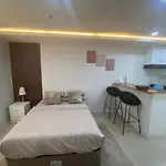 Llames Studios Near Mactan Airport - Rustic & Spacious