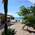 Jas Beach Resort