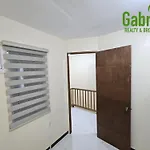 Fully-Furnished Compostela House With Carpark, Wifi, Netflix