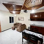Fully-Furnished Compostela House With Carpark, Wifi, Netflix