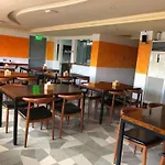 Sempre Premier Inn Mactan Airport Hotel