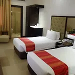 Castle Peak Hotel
