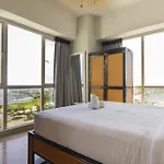 La Mirada Residence , Large 1 Bedroom Condo, Beaches , 3 Pools, Ocean Views, Fast Wifi, Netflix, Breakfast Included