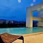 Cityscape Hotel