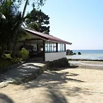 Maravilla Beach Club