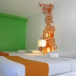 Islands Stay Hotels - Uptown