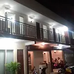 R & D Island Lodge