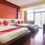 Oyo 159 San Remigio Pensionne Suites