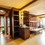 West 35 Eco Mountain Resort