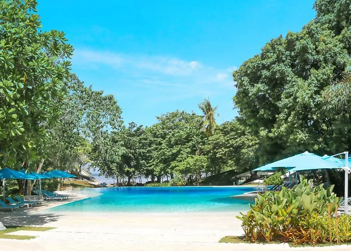 Tambuli Seaside Resort And Spa