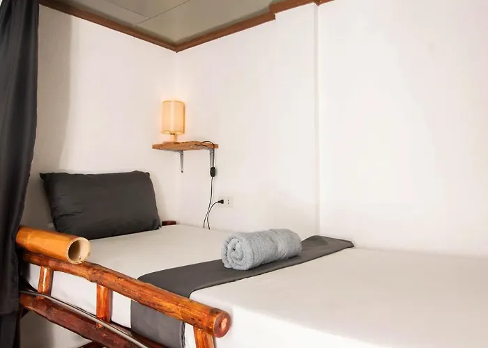 Ohlala Hostel
