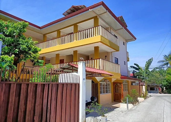 Speed 8 Inn Moalboal