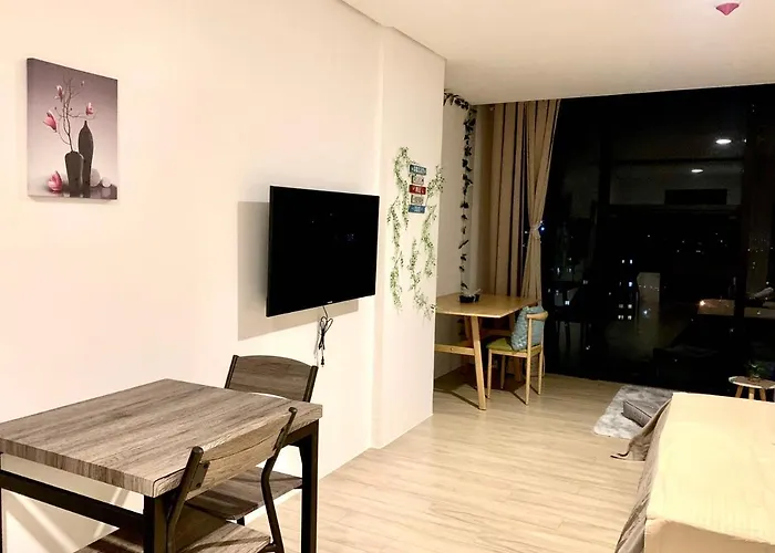 Condo In Cebu City Meridian With Netflix And Wifi, Near Ayala And It Park U03
