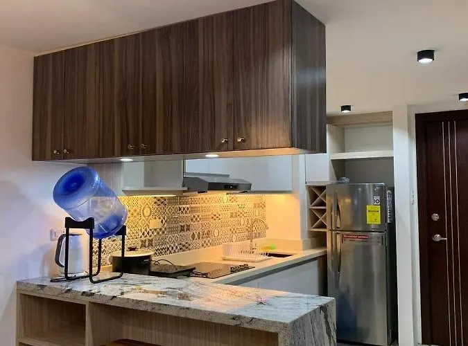 Club Ultima Residences Unit 1712
