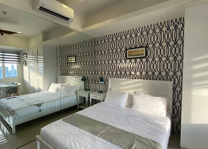 Calyx Residences 18I