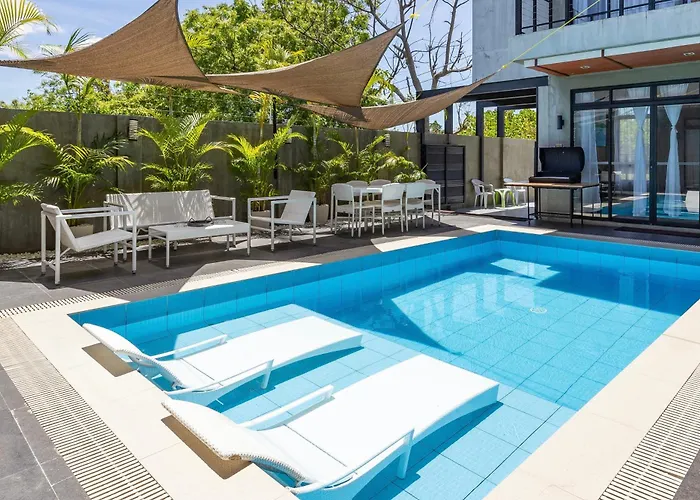 Isla Villa 2 Luxury Pool Villa Near Beach With Karaoke Video Games Barbecue