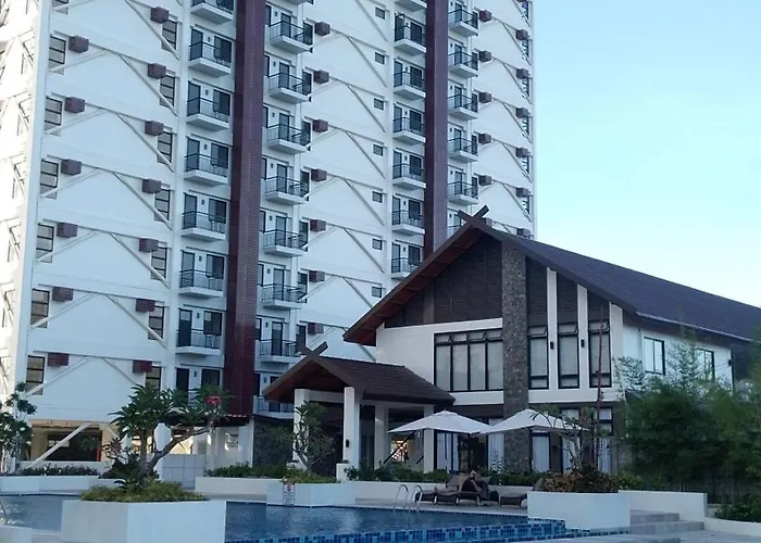 C&W Royal Oceancrest Mactan