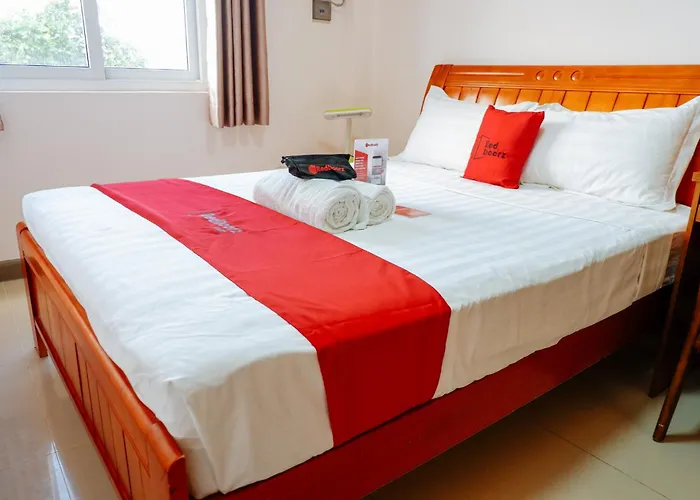 Reddoorz Plus Near Camella La Brisa Lapulapu
