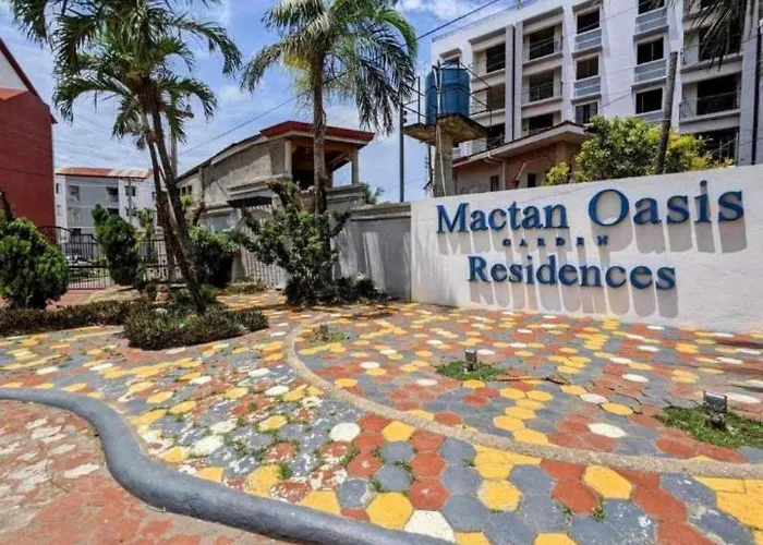 2 Bedrooms Condo For Rent