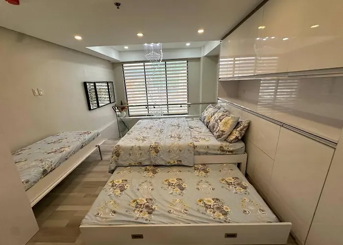 Two-Storey Garden Loft Condo At Baseline Premier Cebu City