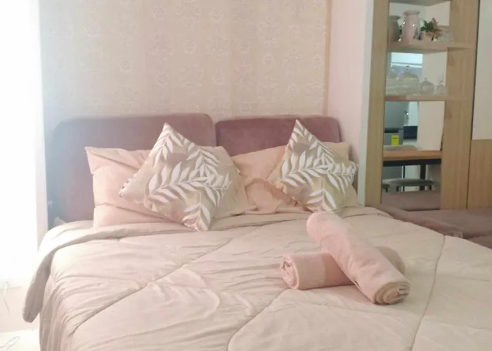 Graciebella 1111 Home