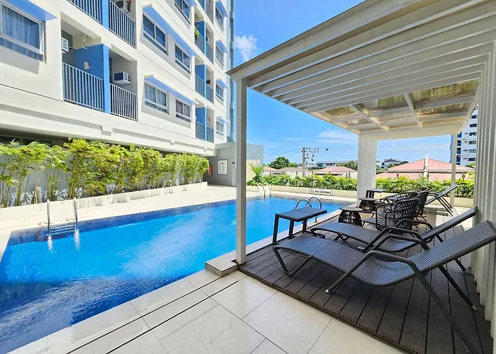 Elegant Studio With Balcony Unit 625 - 6Th Floor - Near Ateneo De Cebu - High Speed Internet - Northwoods Place