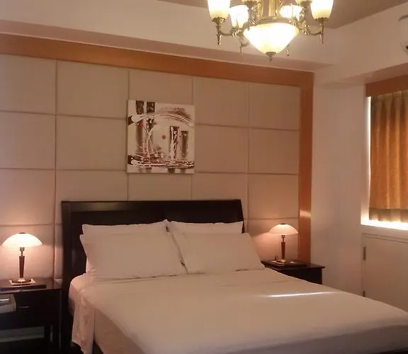 Grand Cenia Condo Residence
