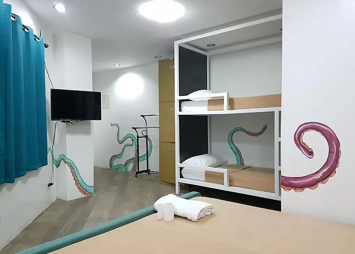 1521 Hostel