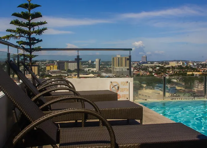 Mabolo Garden Flat A7 Near Ayala Mall