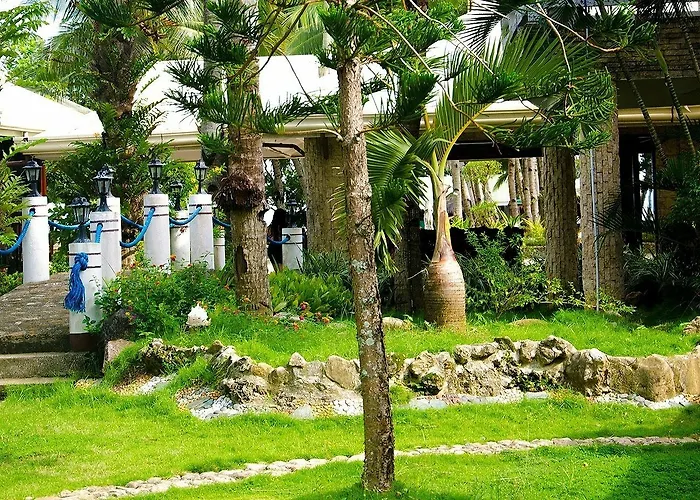 Estaca Bay Gardens Conference Resort