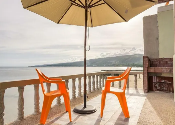 Kellocks\' Seaview Apartelle