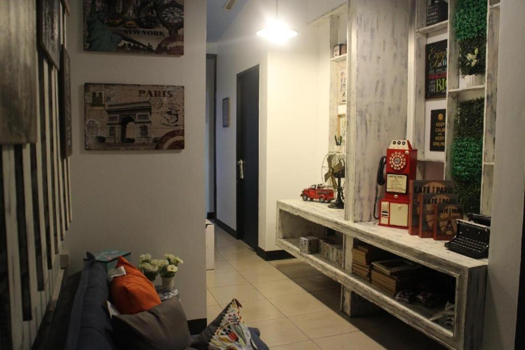 Hostel Tropical Breeze - Center Cebu