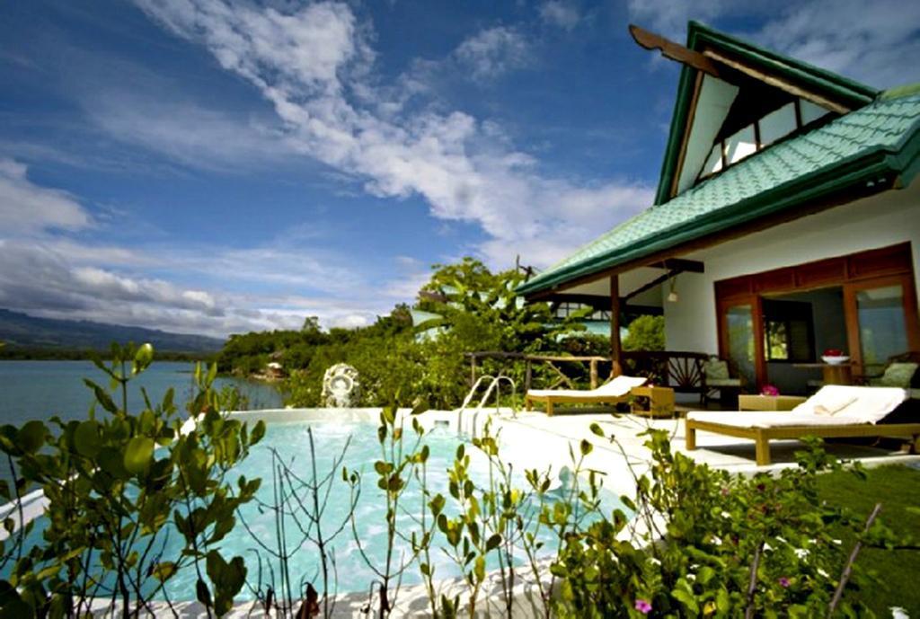 Island Wellness Badian