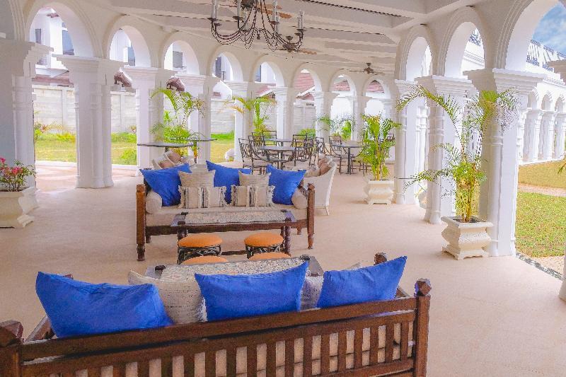 Maayo Hotel 3*