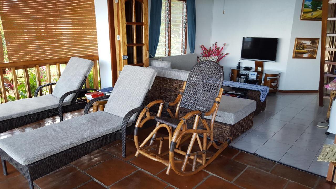 Beach House - Cebu *