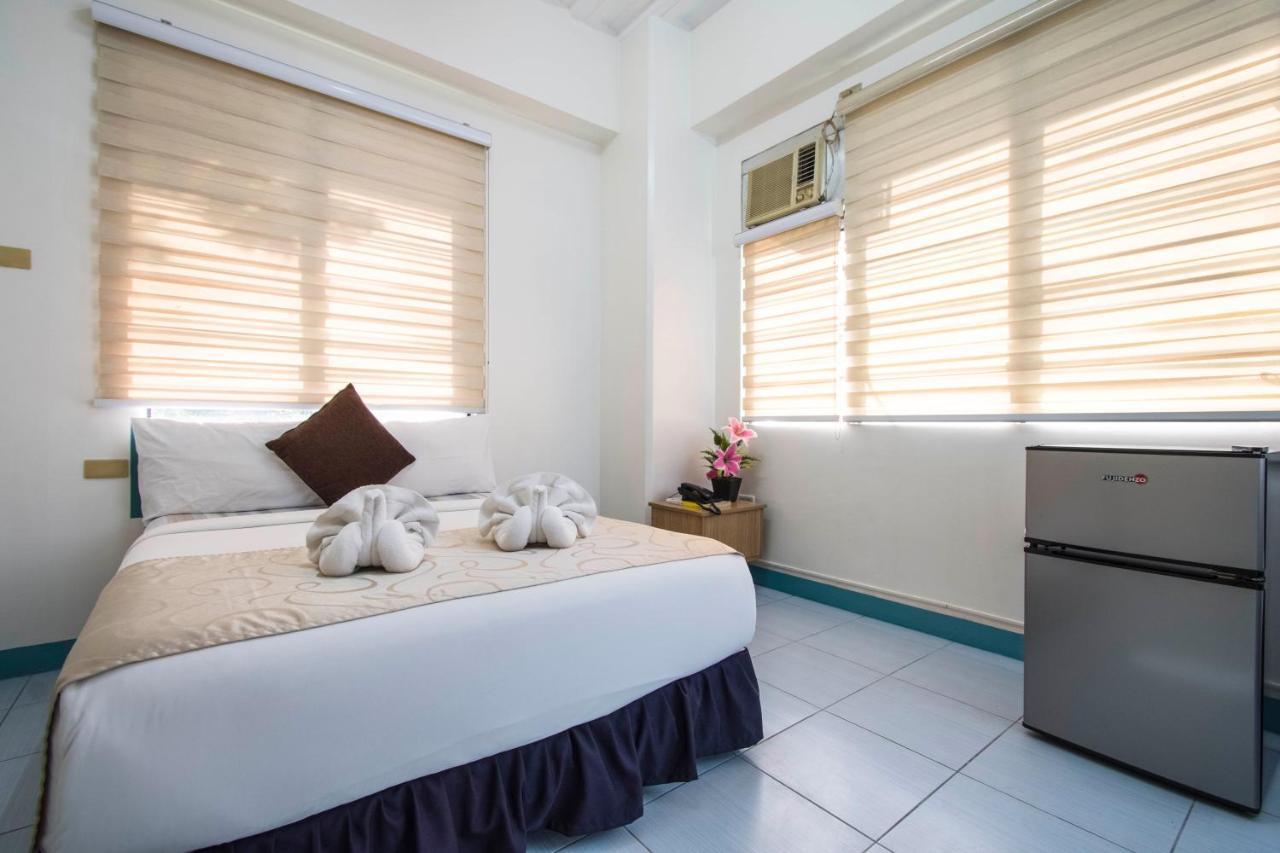 Alicia Tower Residences (Adults Only) *