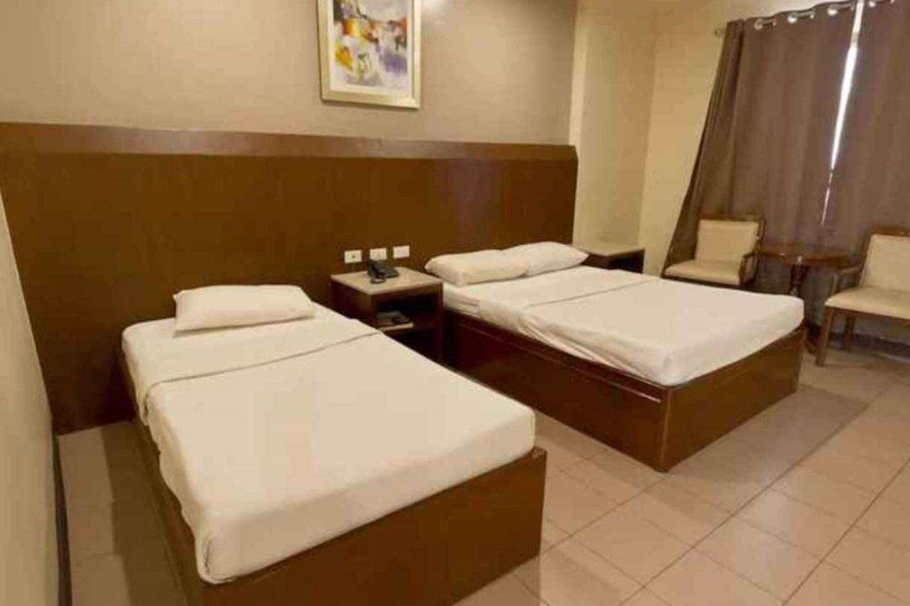 Hotel Diplomat