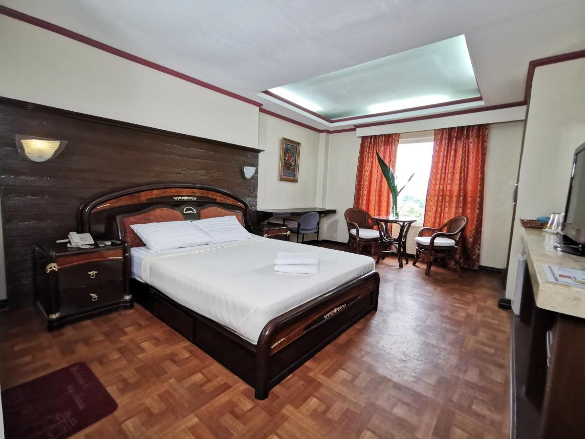 Hotel Hilltop Cebu