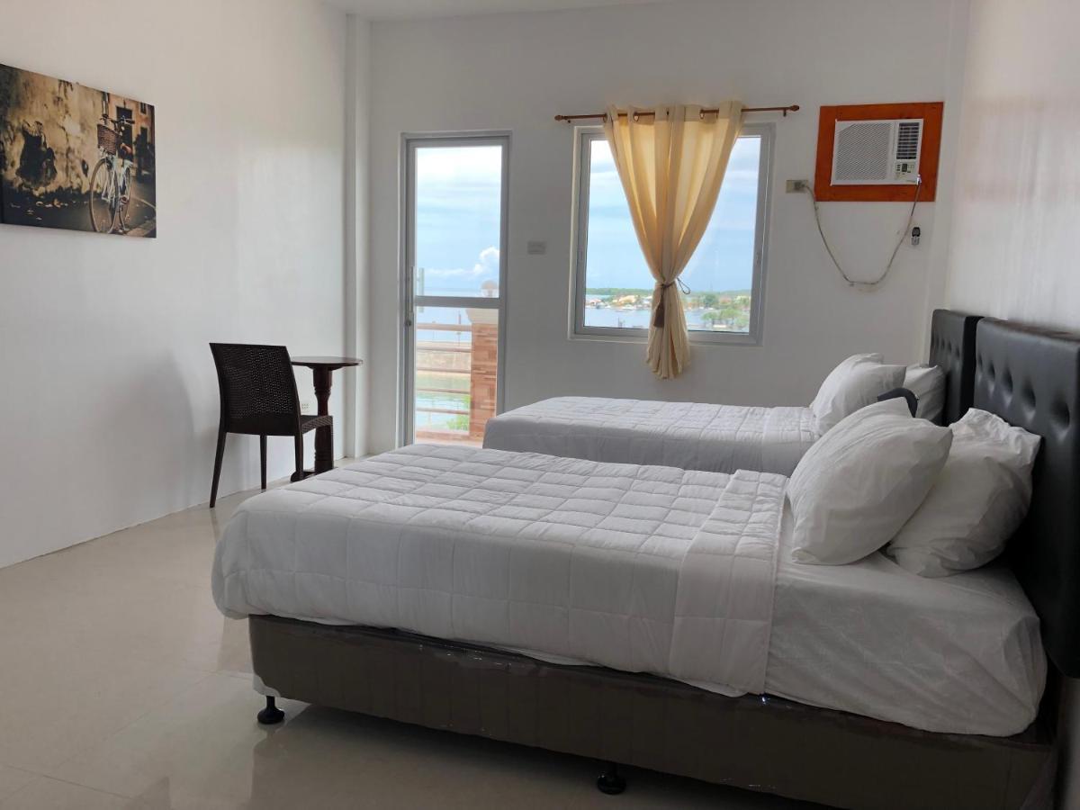 Alojamento Arriyus Apartelle *